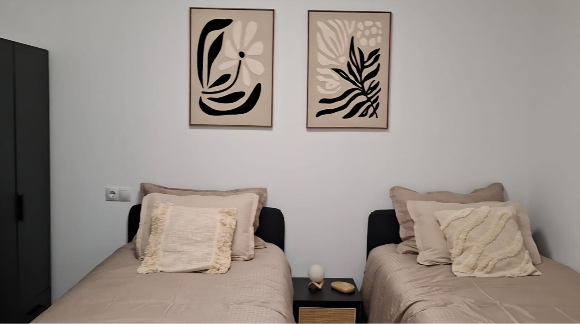 2 Bed, 2 Bath, ApartmentFor Sale, Torrevieja, Alicante