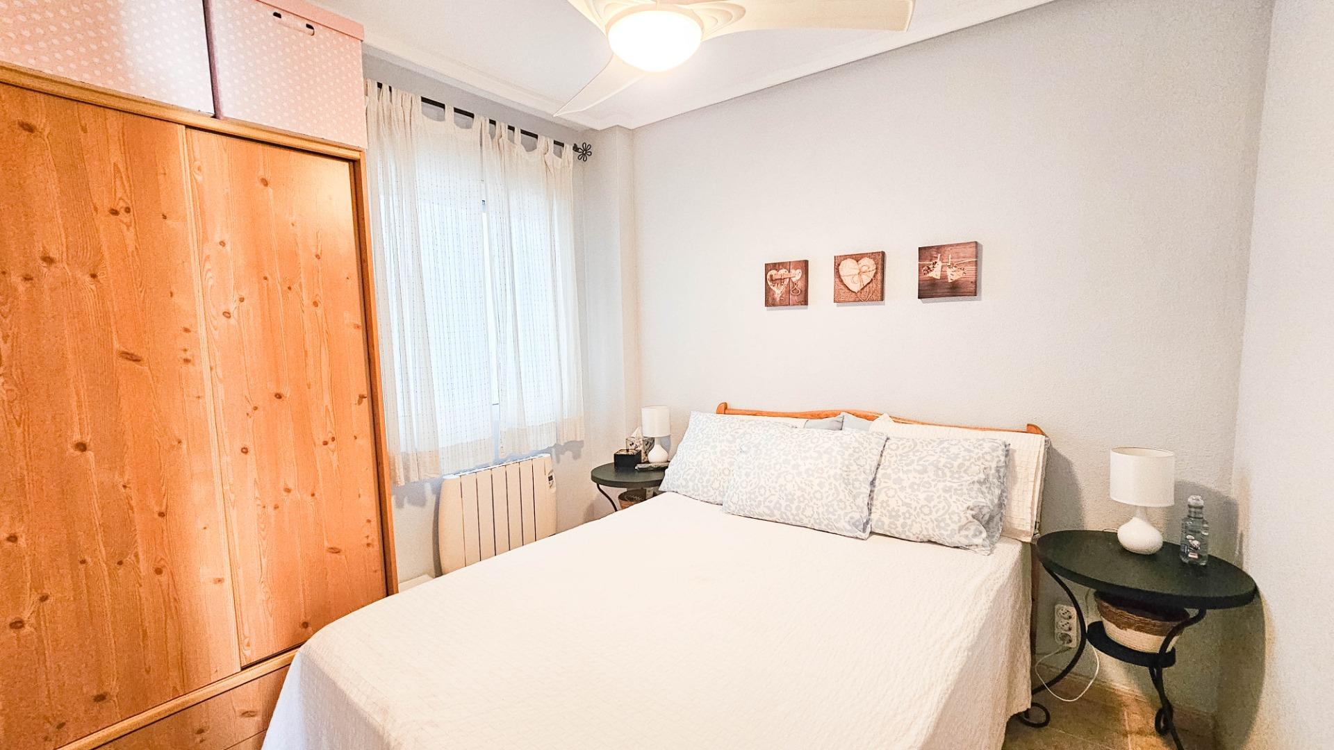 2 Bed, 1 Bath, ApartmentFor Sale, Torrevieja, Alicante