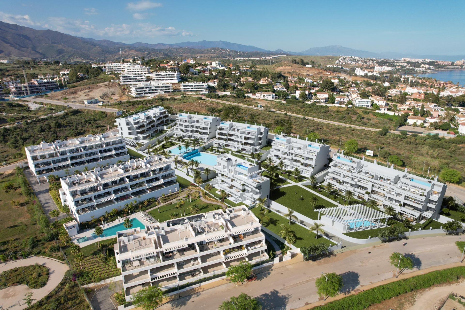 2 Bed, 2 Bath, ApartmentFor Sale, Estepona, Malaga