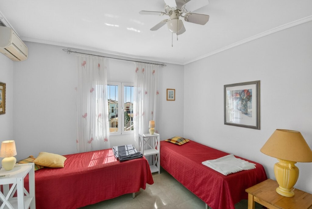 3 Bed, 2 Bath, HouseFor Sale, Playa Flamenca, Alicante