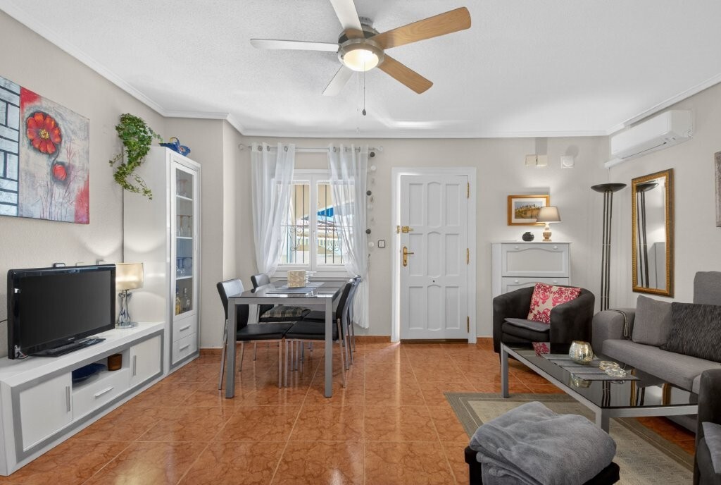 3 Bed, 2 Bath, HouseFor Sale, Playa Flamenca, Alicante