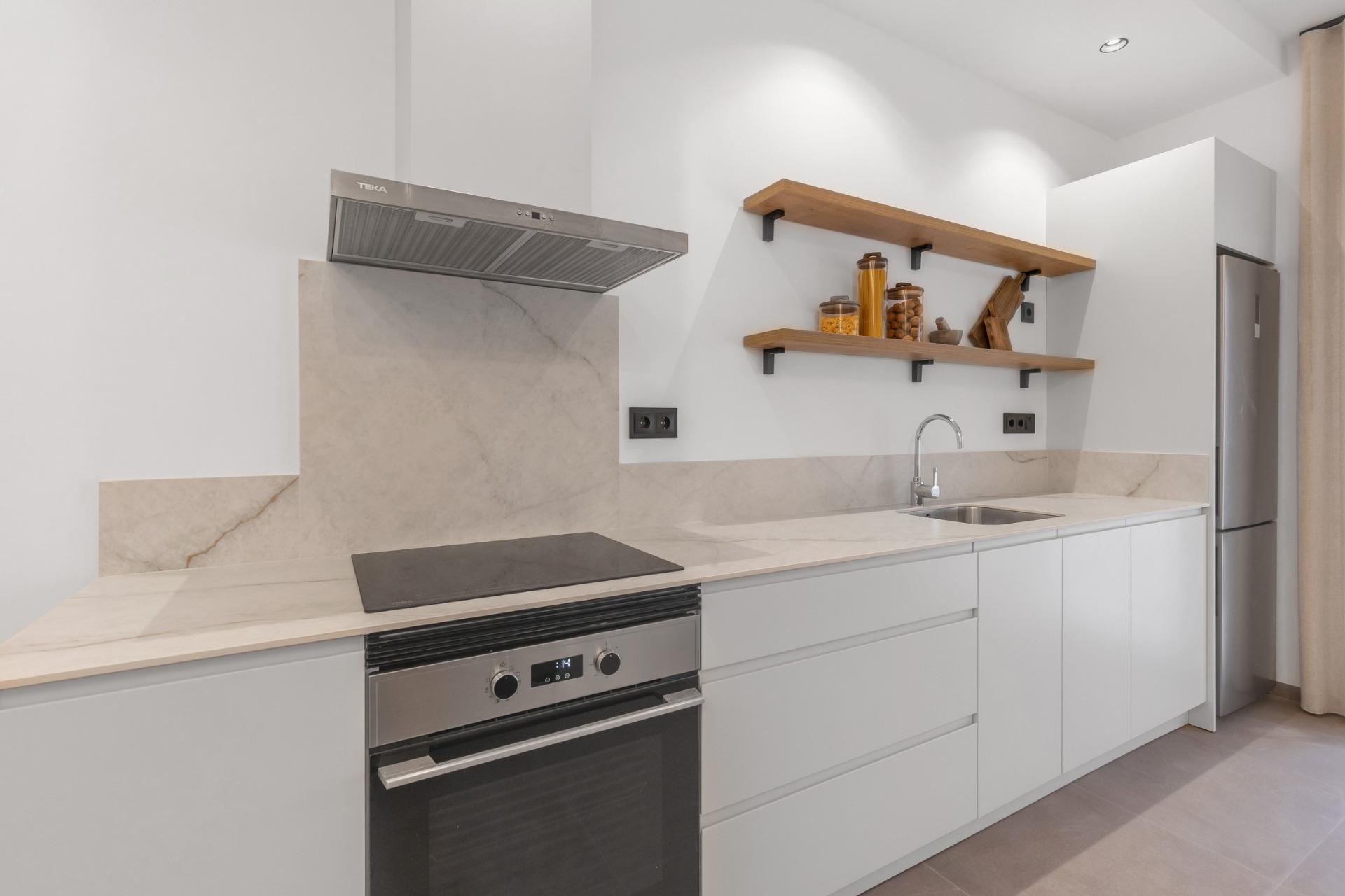 1 Bed, 1 Bath, ApartmentFor Sale, Torrevieja, Alicante