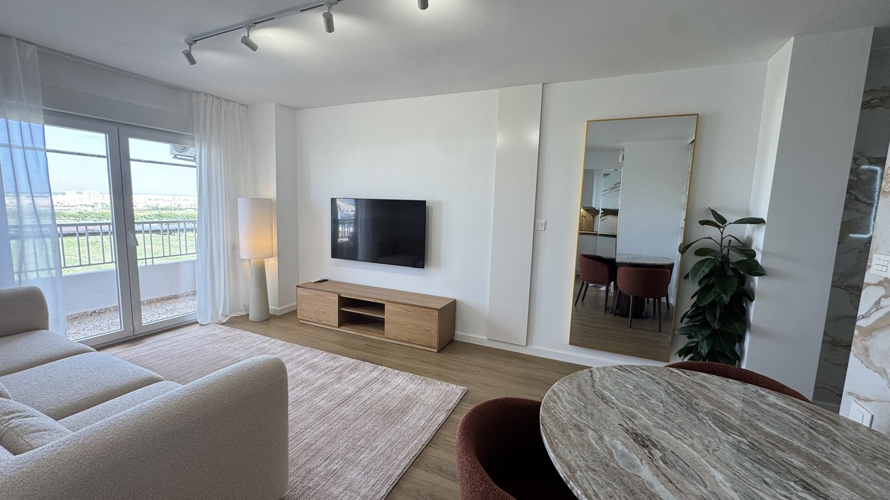 2 Bed, 1 Bath, ApartmentFor Sale, Punta Prima, Alicante