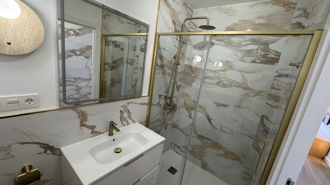 2 Bed, 1 Bath, ApartmentFor Sale, Punta Prima, Alicante