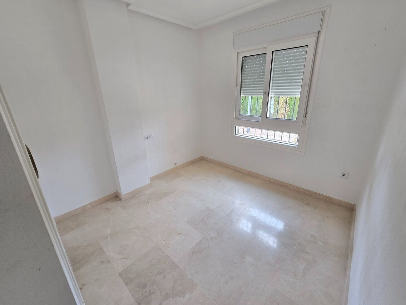 2 Bed, 2 Bath, ApartmentFor Sale, Orihuela Costa, Alicante