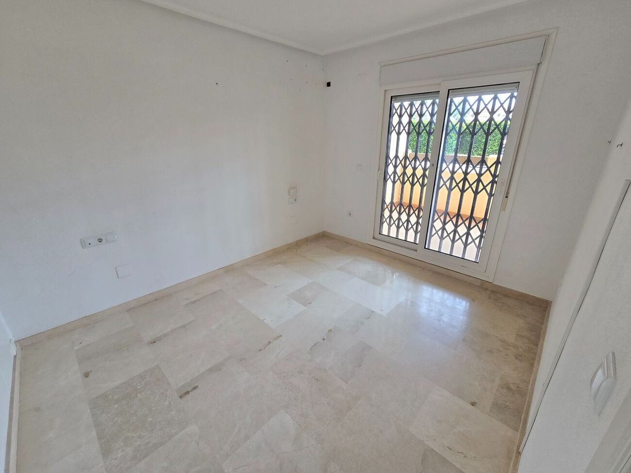2 Bed, 2 Bath, ApartmentFor Sale, Orihuela Costa, Alicante