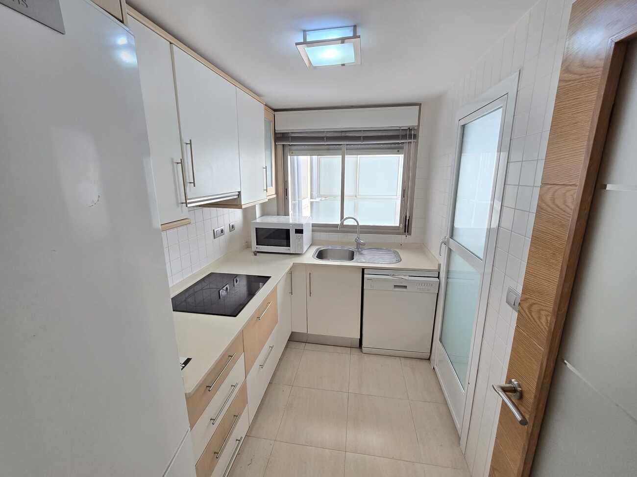 2 Bed, 1 Bath, ApartmentFor Sale, Torrevieja, Alicante