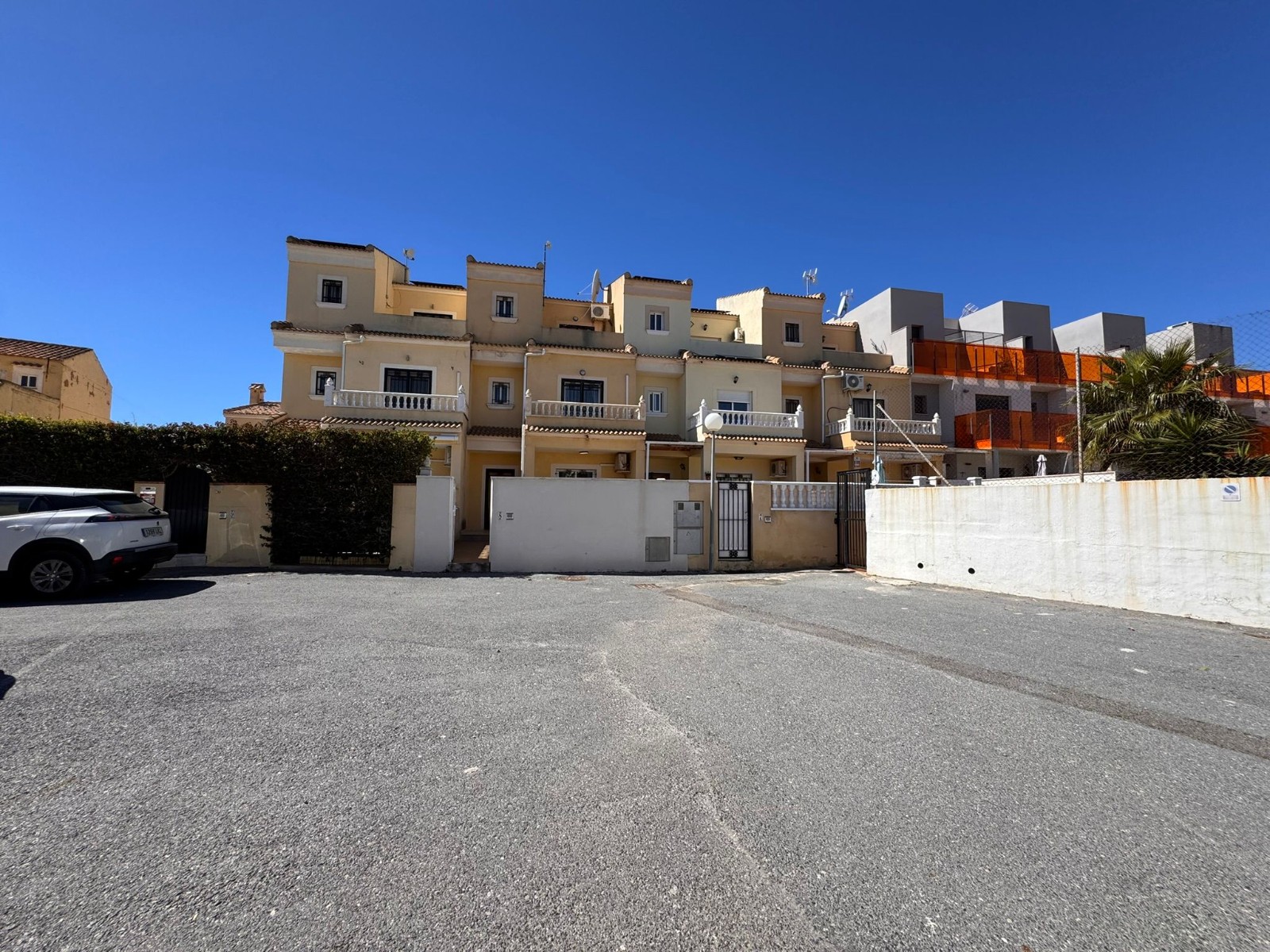 3 Bed, 2 Bath, HouseFor Sale, Campoamor, Alicante