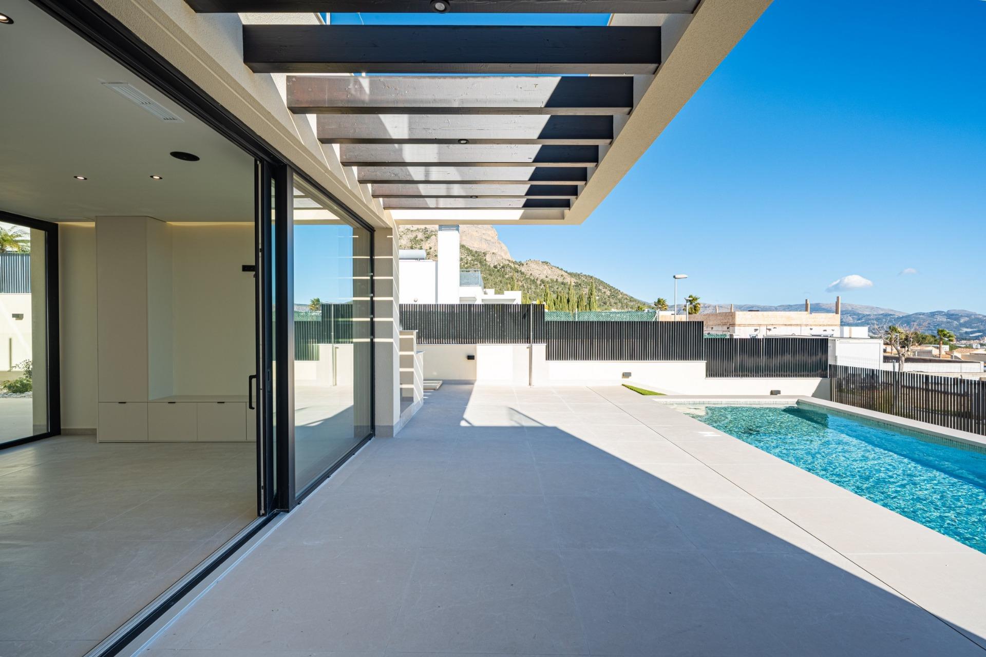 4 Bed, 4 Bath, HouseFor Sale, Polop, Alicante