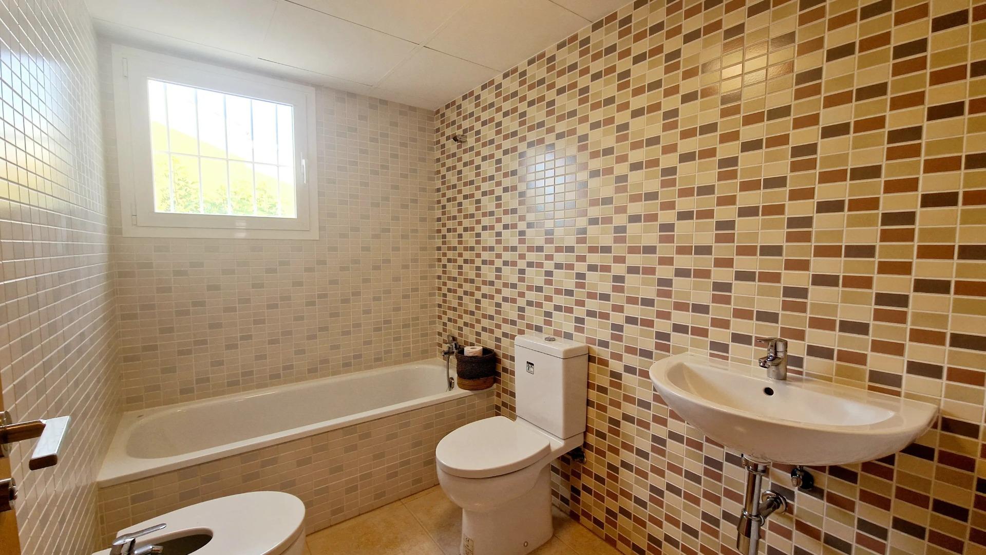 4 Bed, 3 Bath, HouseFor Sale, Lorca, Murcia