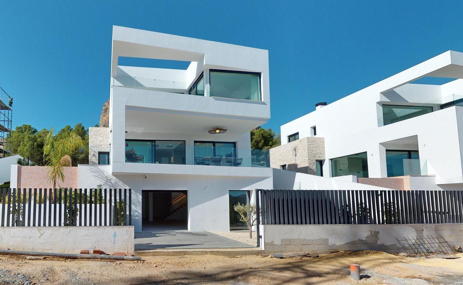 3 Bed, 3 Bath, HouseFor Sale, Polop, Alicante