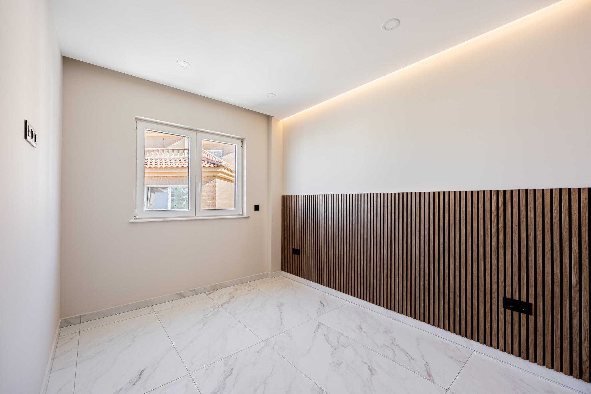 4 Bed, 3 Bath, HouseFor Sale, Rojales, Alicante