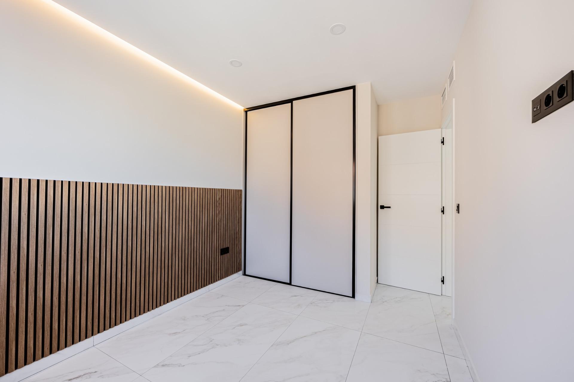 4 Bed, 3 Bath, HouseFor Sale, Rojales, Alicante