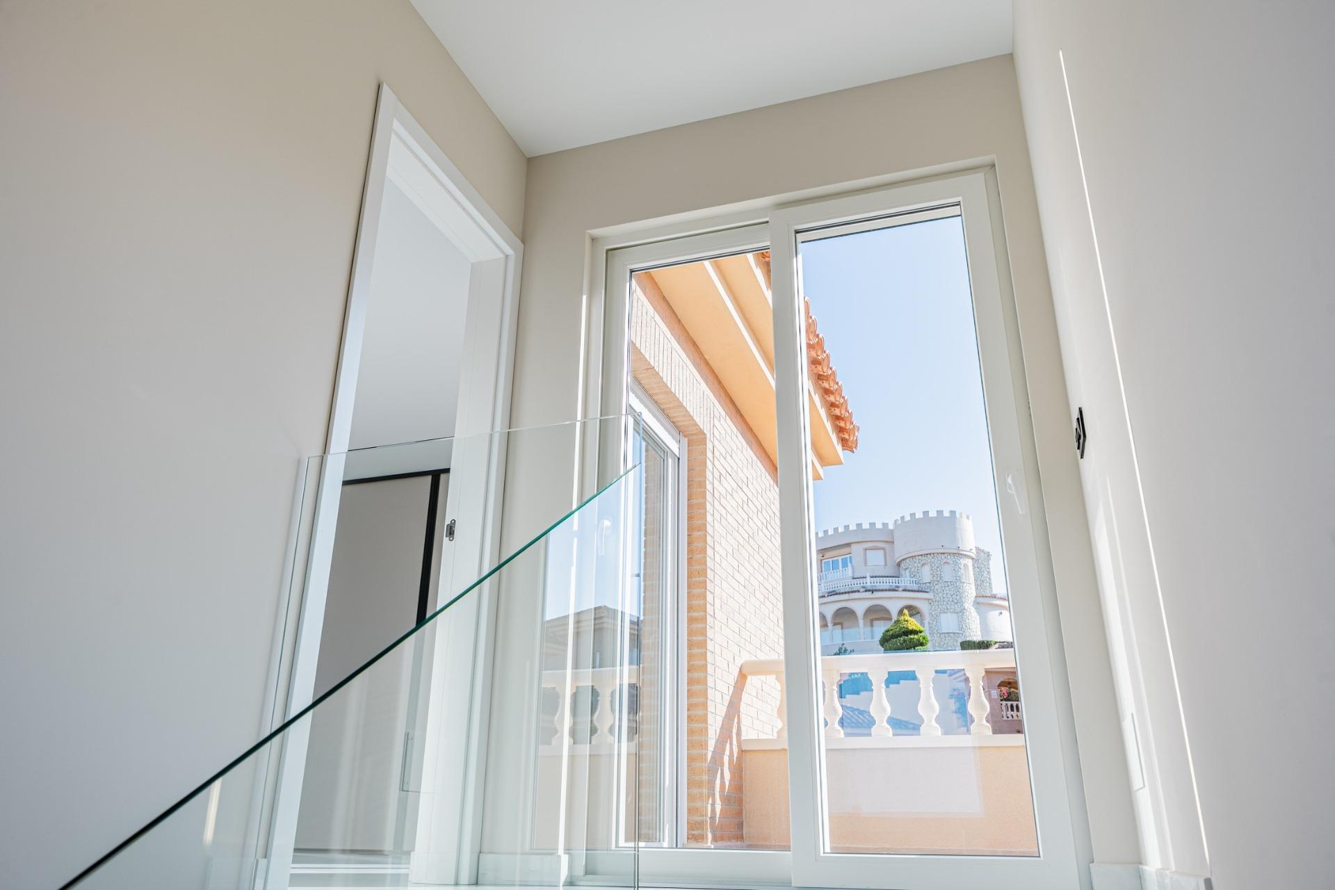 4 Bed, 3 Bath, HouseFor Sale, Rojales, Alicante