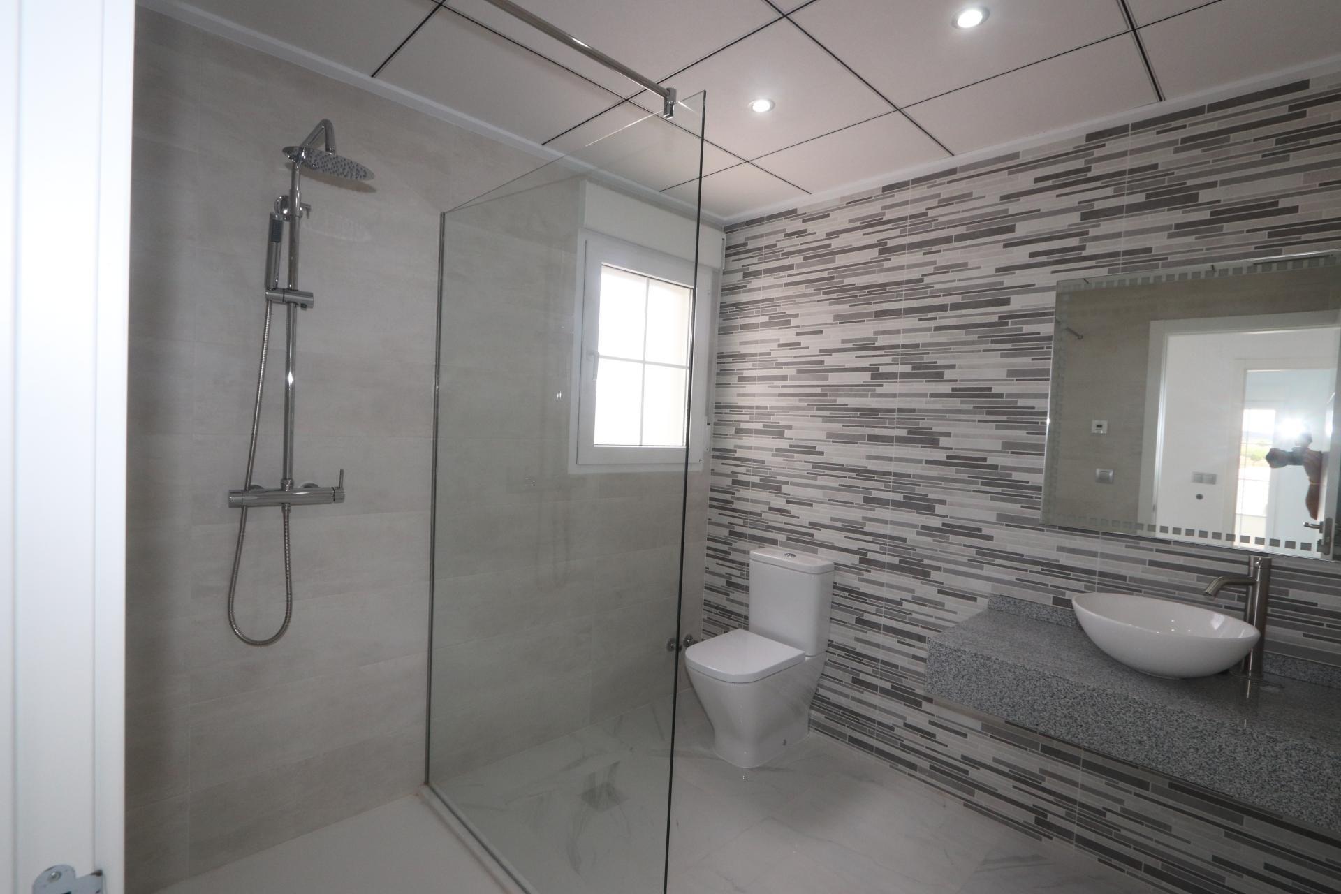 4 Bed, 3 Bath, HouseFor Sale, Pinoso, Alicante