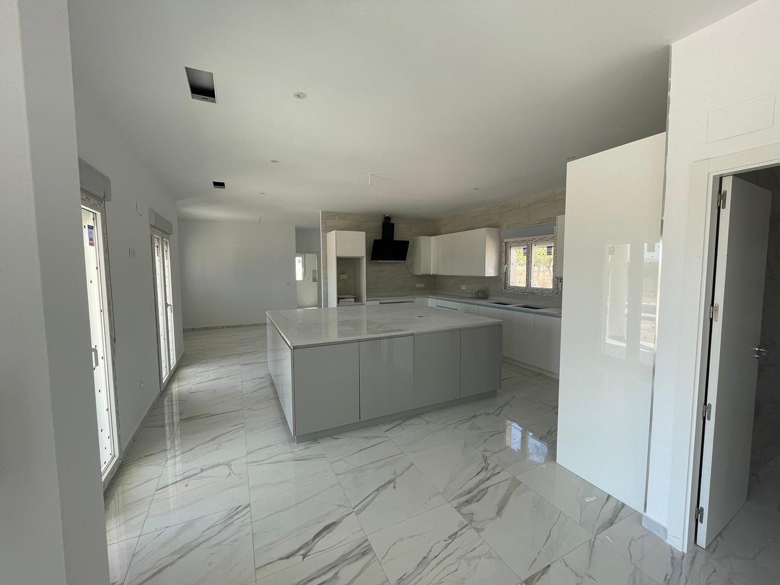 6 Bed, 4 Bath, HouseFor Sale, Pinoso, Alicante