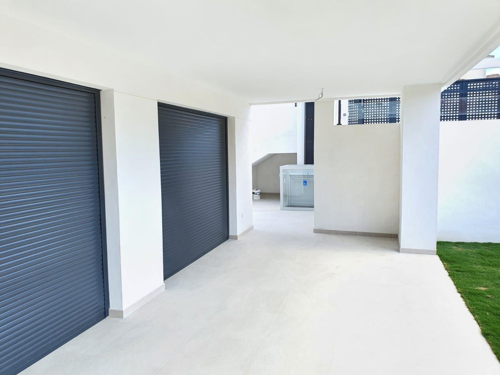 4 Bed, 3 Bath, HouseFor Sale, Manilva, Malaga