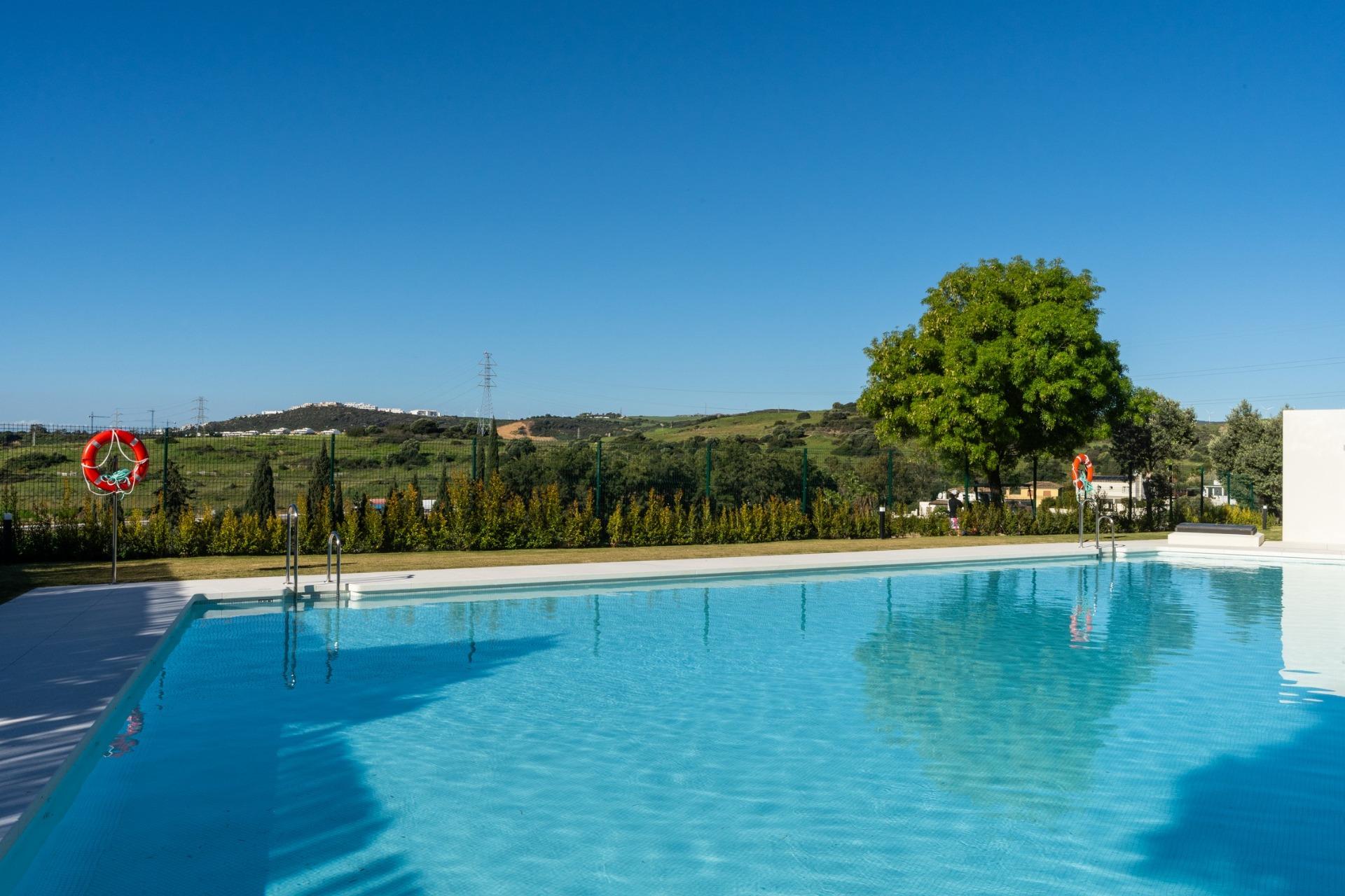 2 Bed, 2 Bath, ApartmentFor Sale, Estepona, Malaga