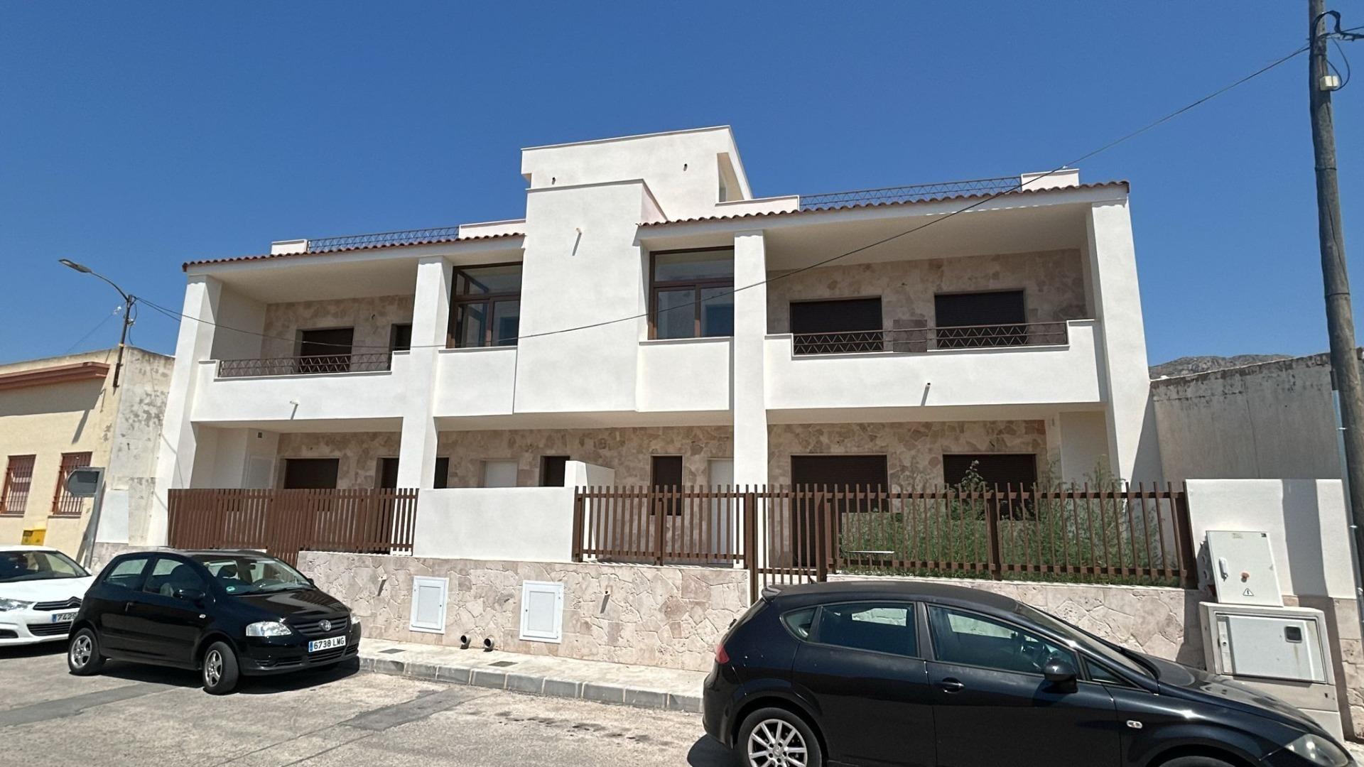 3 Bed, 2 Bath, HouseFor Sale, Hondon De Las Nieves, Alicante