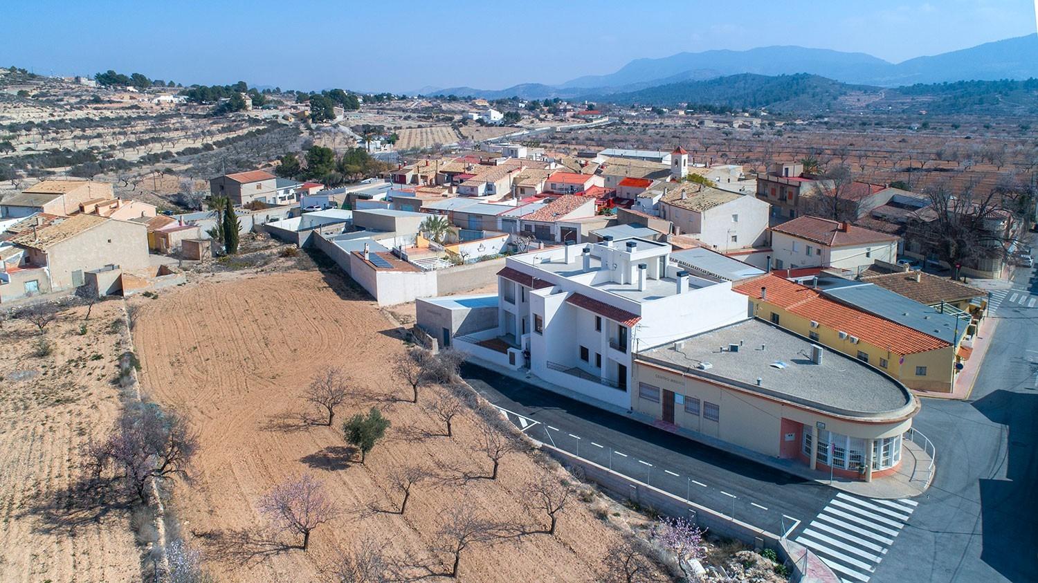 3 Bed, 2 Bath, HouseFor Sale, Hondon De Las Nieves, Alicante