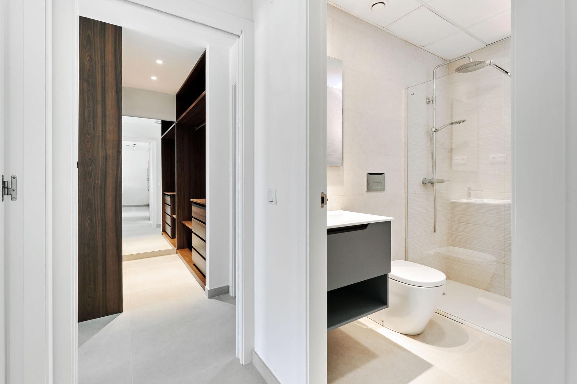 2 Bed, 2 Bath, HouseFor Sale, Torrevieja, Alicante