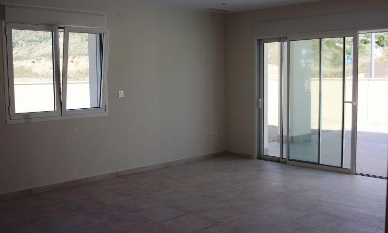 3 Bed, 2 Bath, HouseFor Sale, La Romana, Alicante