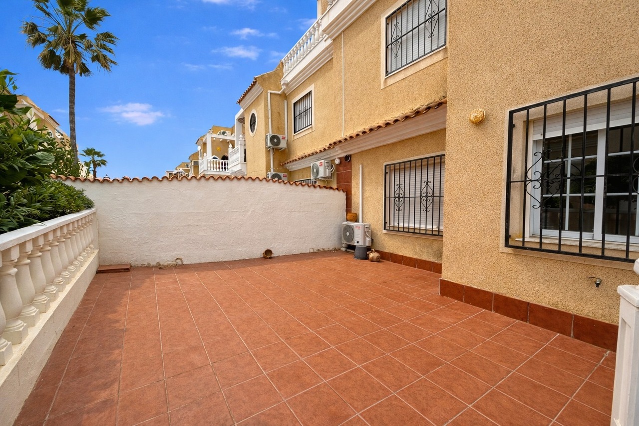 3 Bed, 2 Bath, HouseFor Sale, Cabo Roig, Alicante