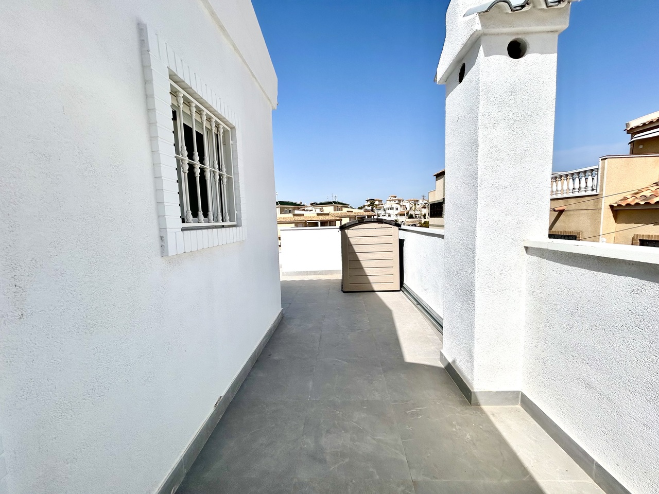 5 Bed, 4 Bath, HouseFor Sale, Villamartin, Alicante