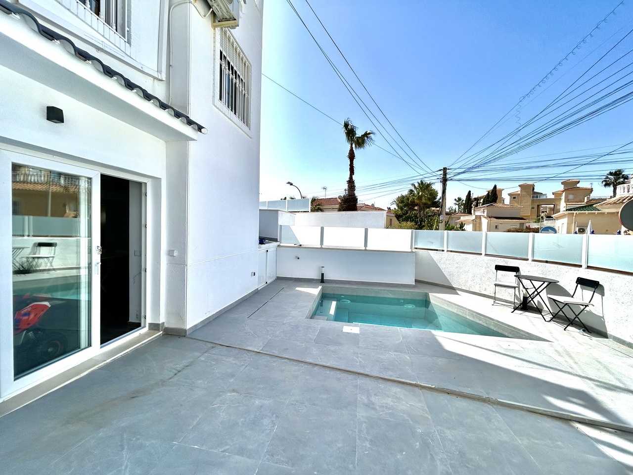 5 Bed, 4 Bath, HouseFor Sale, Villamartin, Alicante