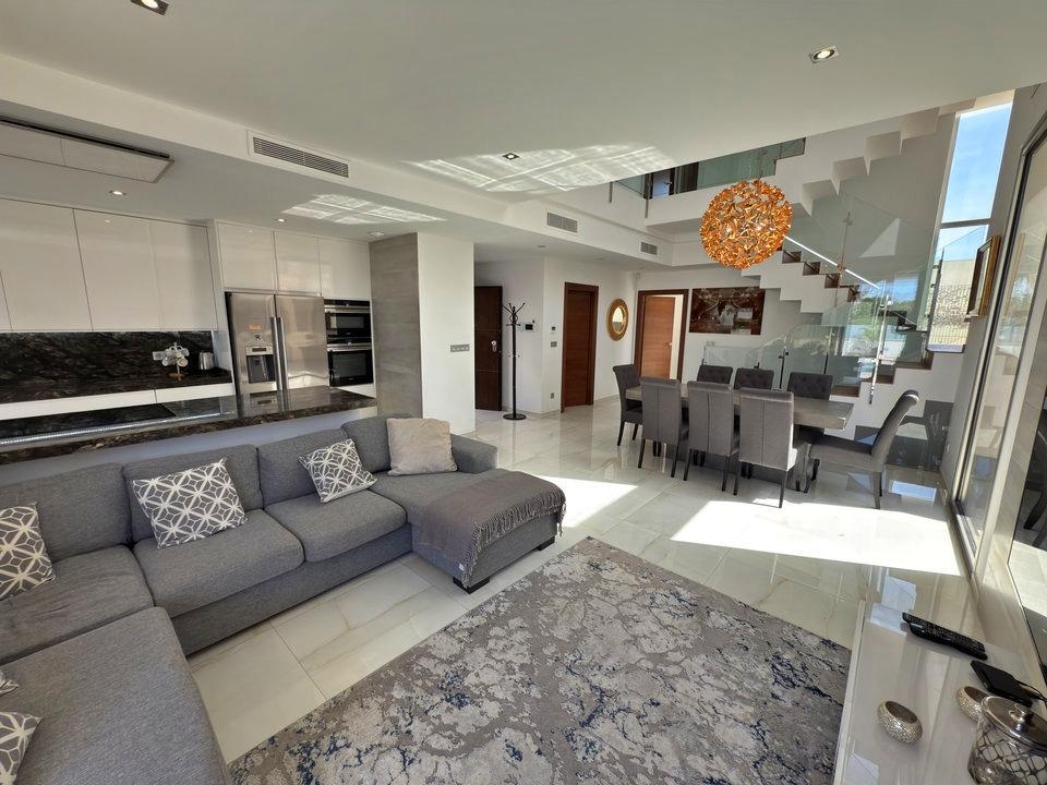 5 Bed, 5 Bath, HouseFor Sale, Orihuela Costa, Alicante