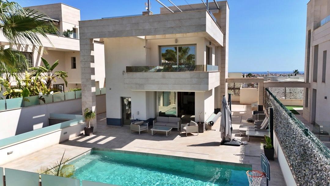 5 Bed, 5 Bath, HouseFor Sale, Orihuela Costa, Alicante