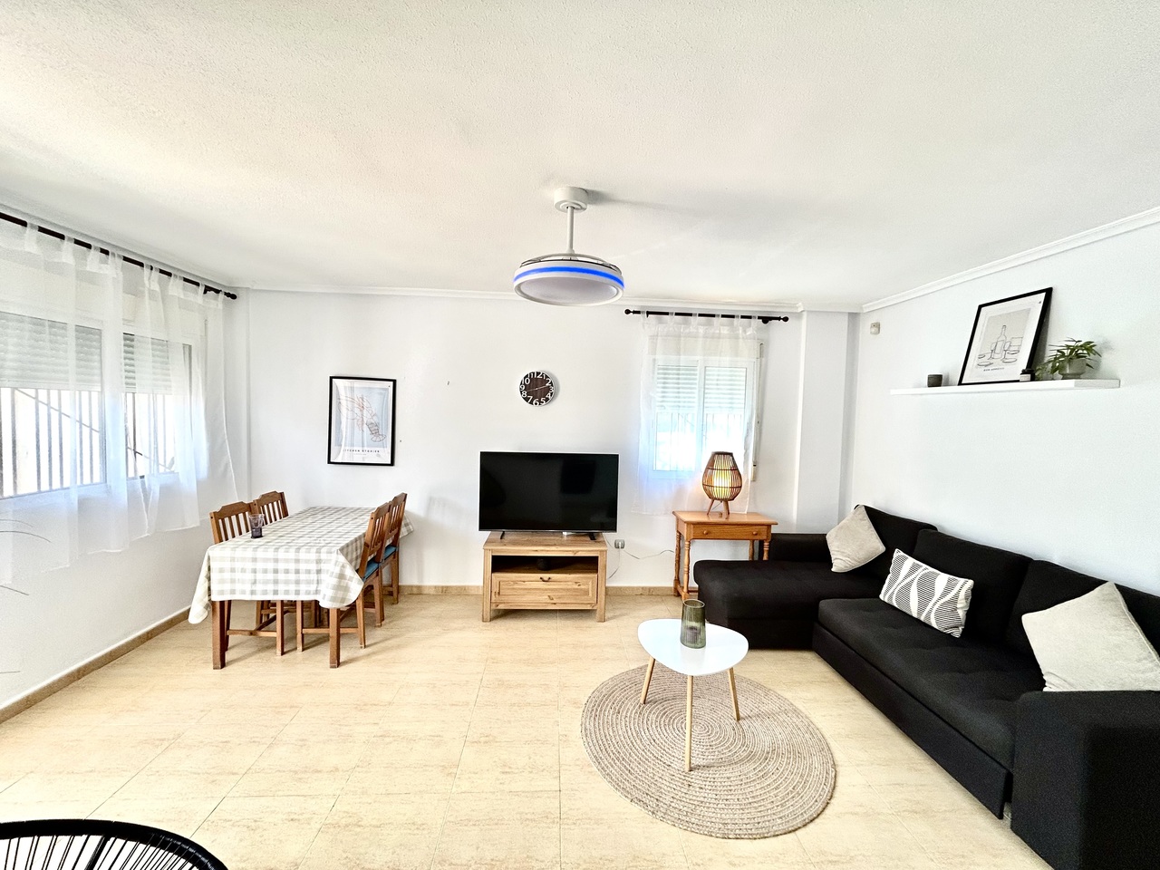 2 Bed, 1 Bath, ApartmentFor Sale, Villamartin, Alicante