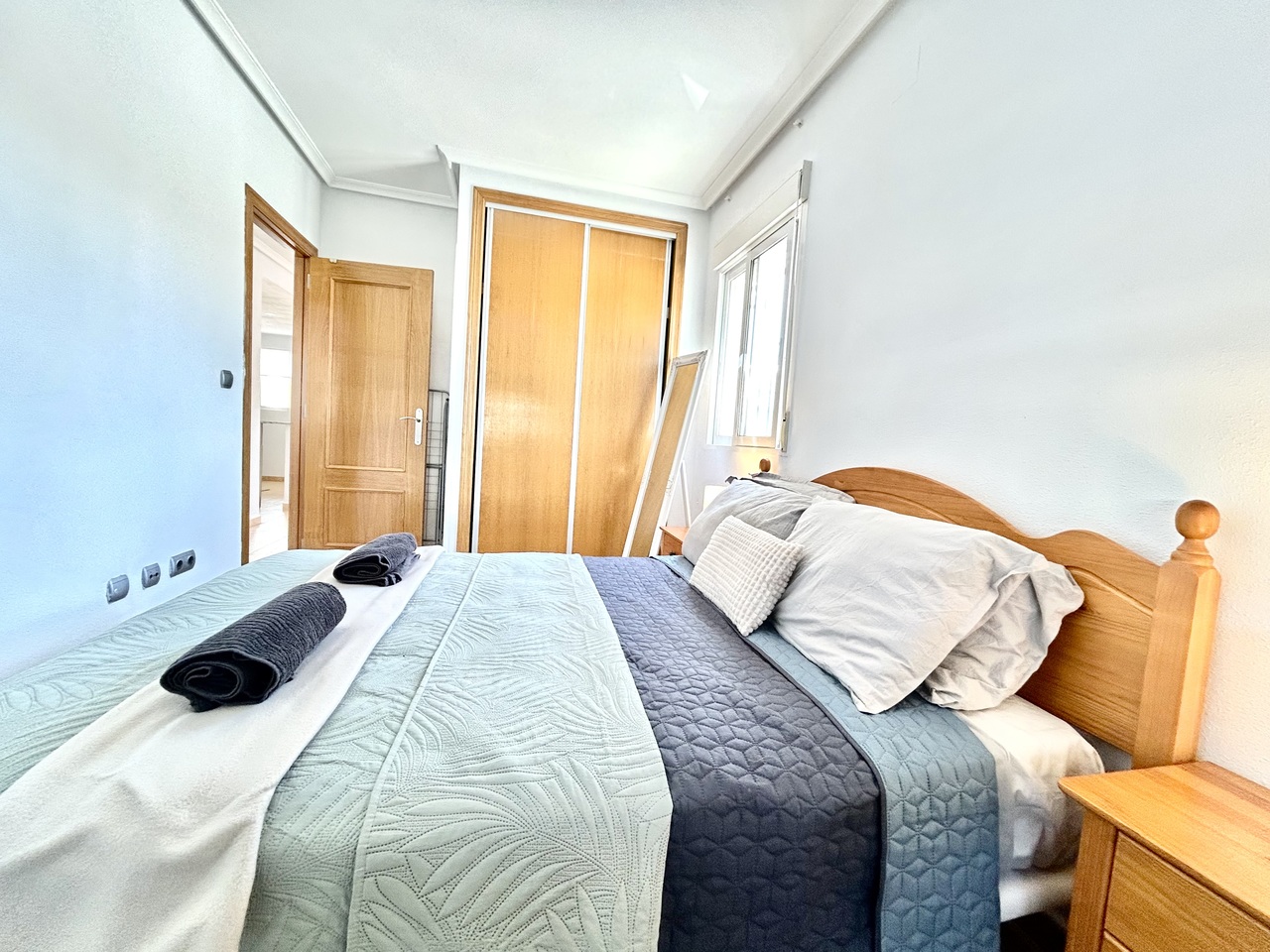 2 Bed, 1 Bath, ApartmentFor Sale, Villamartin, Alicante