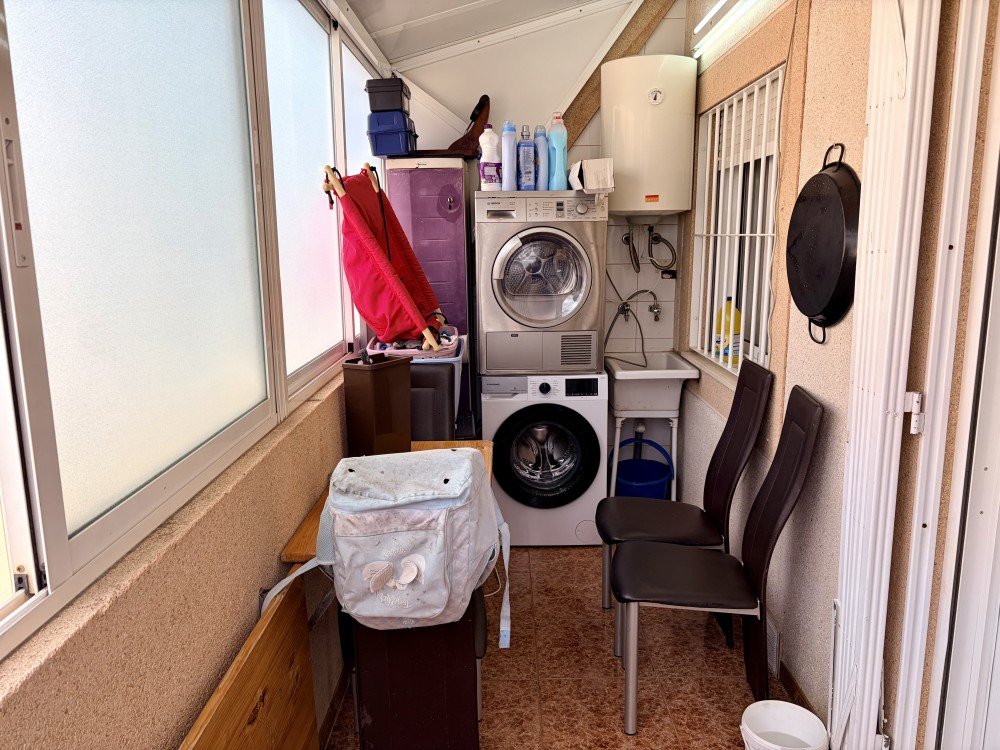 2 Bed, 1 Bath, ApartmentFor Sale, Torrevieja, Alicante