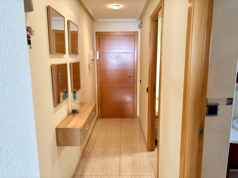 2 Bed, 1 Bath, ApartmentFor Sale, Torrevieja, Alicante