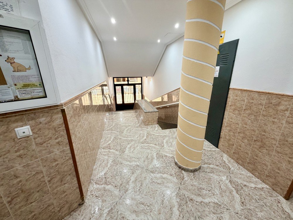 2 Bed, 1 Bath, ApartmentFor Sale, Torrevieja, Alicante