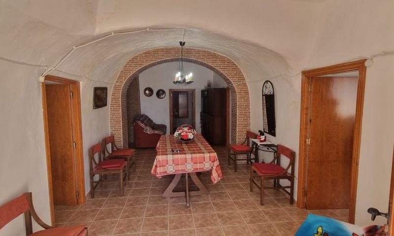 4 Bed, 1 Bath, HouseFor Sale, Hondon De Las Nieves, Alicante