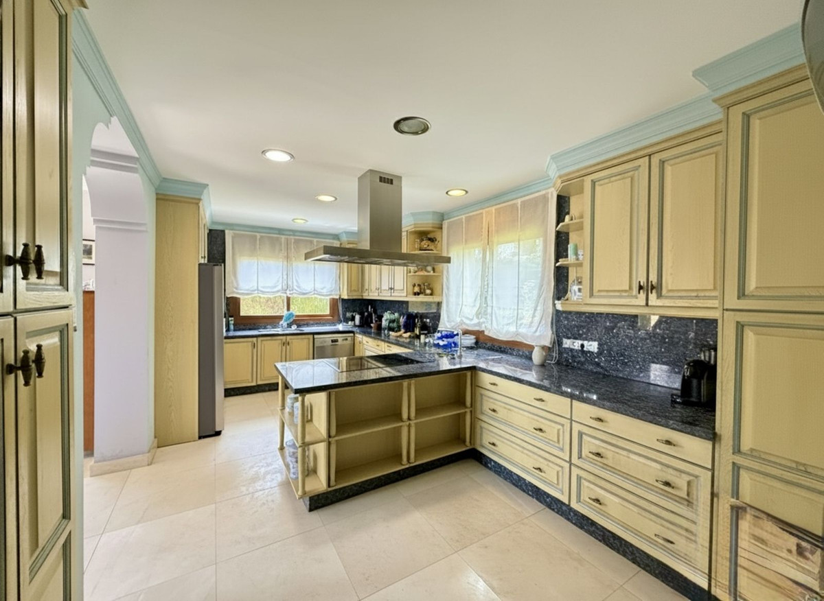 5 Bed, 5 Bath, HouseFor Sale, La Quinta, Malaga