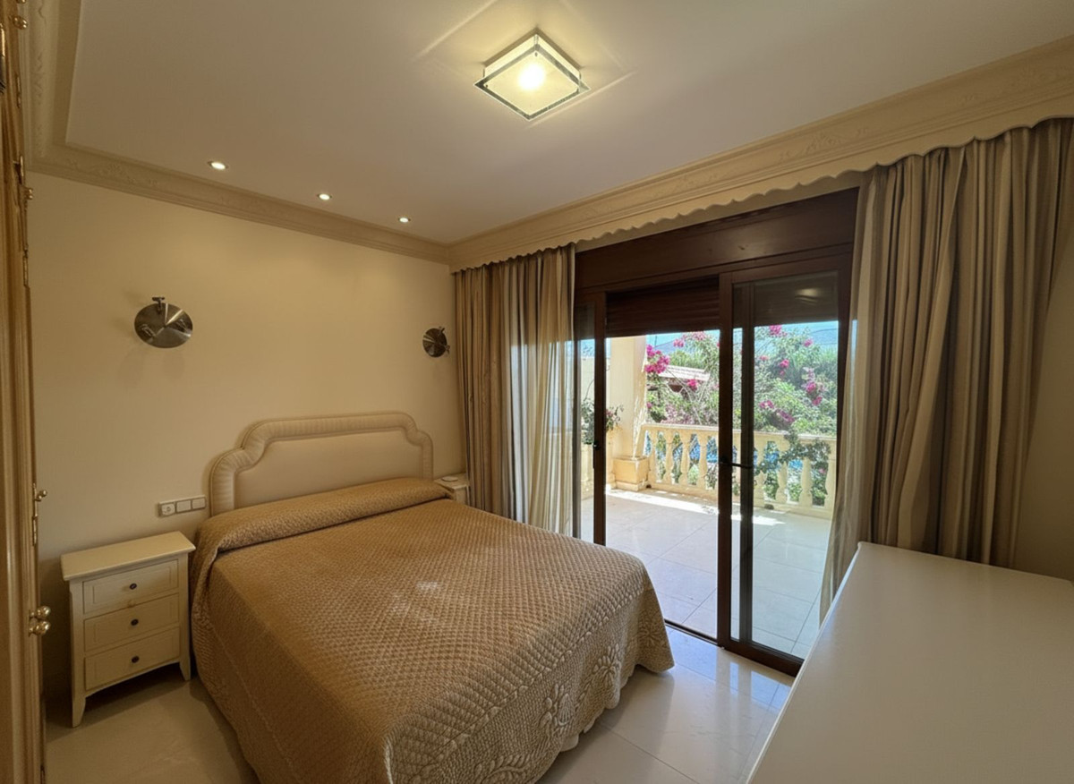 5 Bed, 5 Bath, HouseFor Sale, La Quinta, Malaga