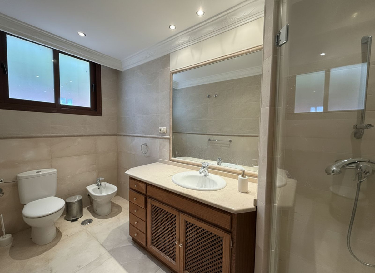 5 Bed, 5 Bath, HouseFor Sale, La Quinta, Malaga