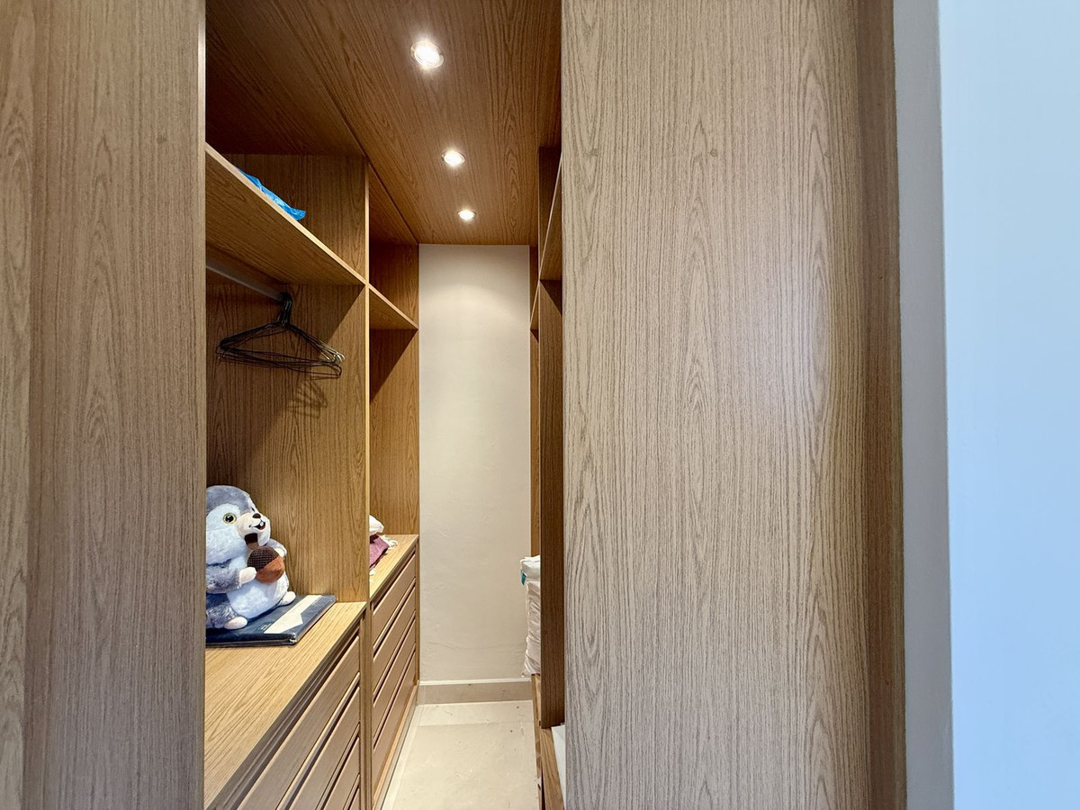 5 Bed, 5 Bath, HouseFor Sale, La Quinta, Malaga