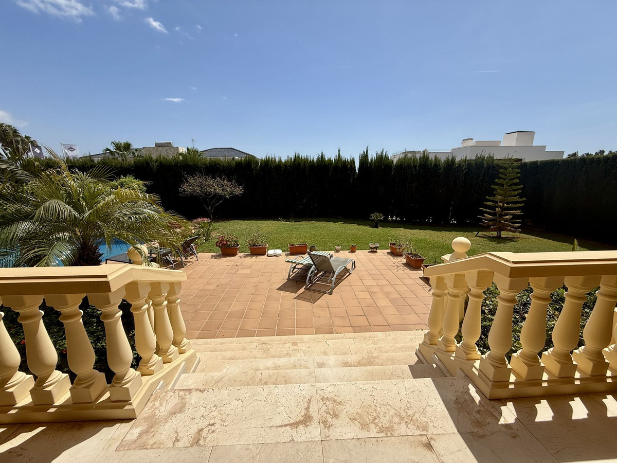 5 Bed, 5 Bath, HouseFor Sale, La Quinta, Malaga