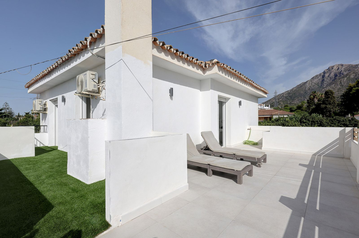 6 Bed, 5 Bath, HouseFor Sale, Marbella, Malaga