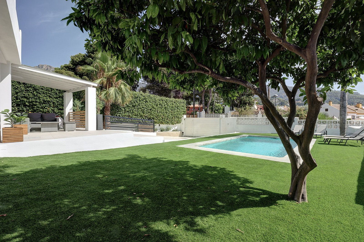 6 Bed, 5 Bath, HouseFor Sale, Marbella, Malaga