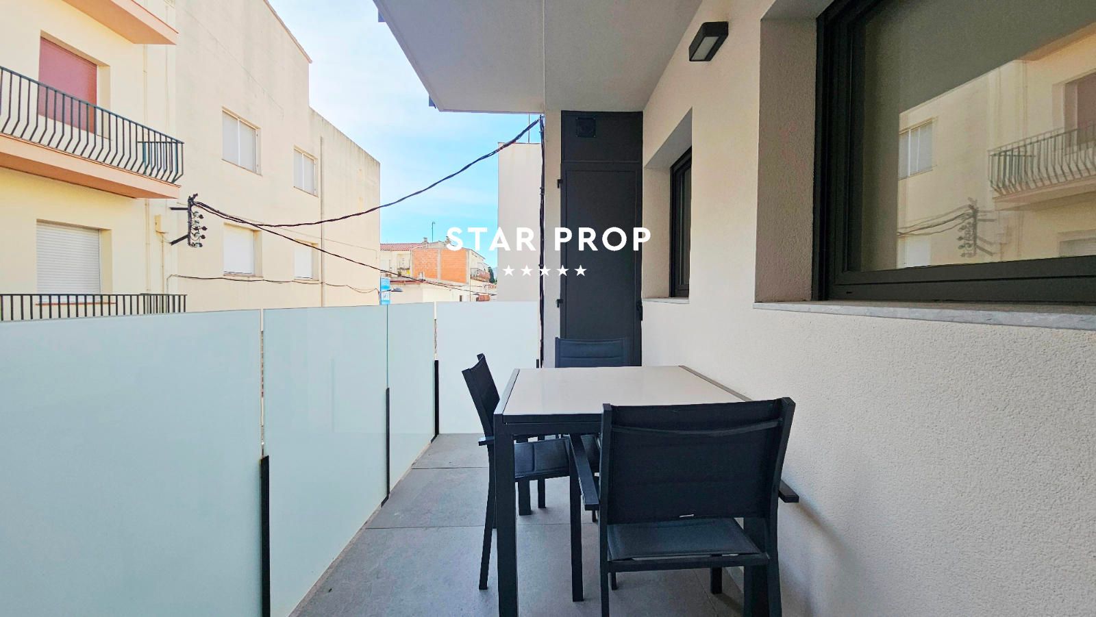 2 Bed, 1 Bath, ApartmentFor Sale, Llançà, Girona
