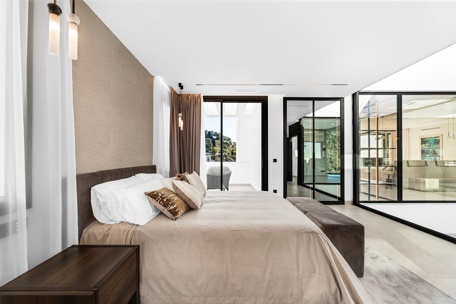 6 Bed, 7 Bath, HouseFor Sale, Benahavis, Malaga