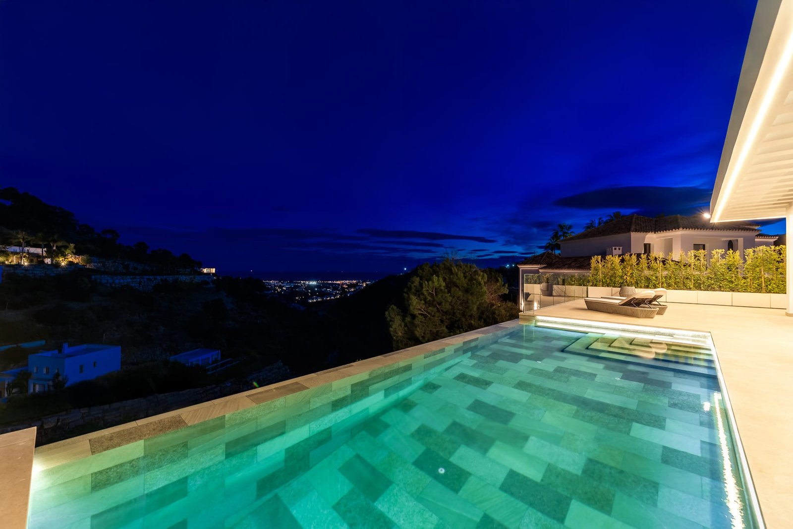 6 Bed, 7 Bath, HouseFor Sale, Benahavis, Malaga