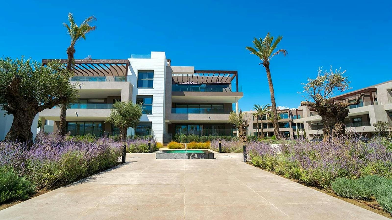 2 Bed, 2 Bath, ApartmentFor Sale, Estepona, Malaga