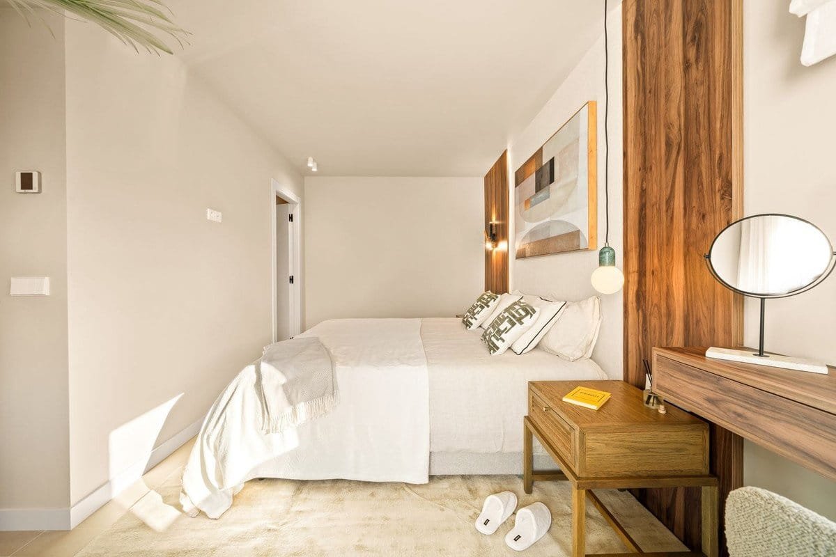 3 Bed, 4 Bath, ApartmentFor Sale, Benahavis, Malaga