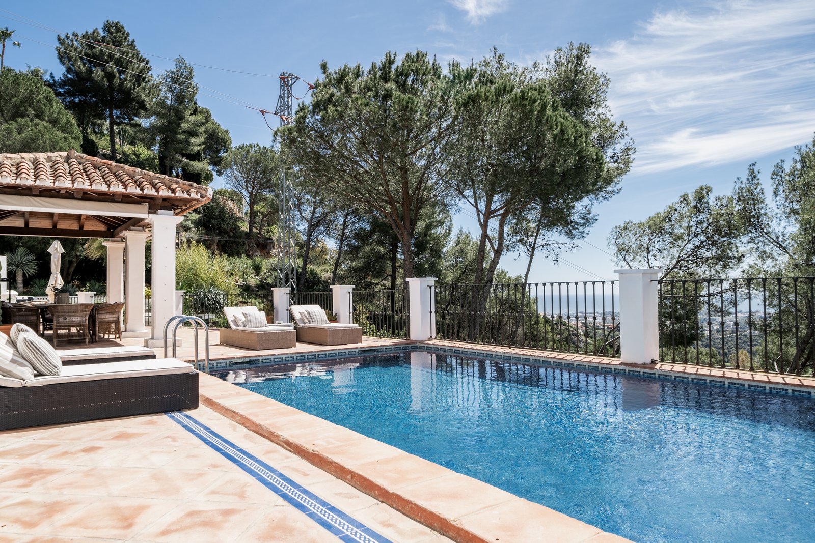 4 Bed, 4 Bath, HouseFor Sale, Benahavis, Malaga